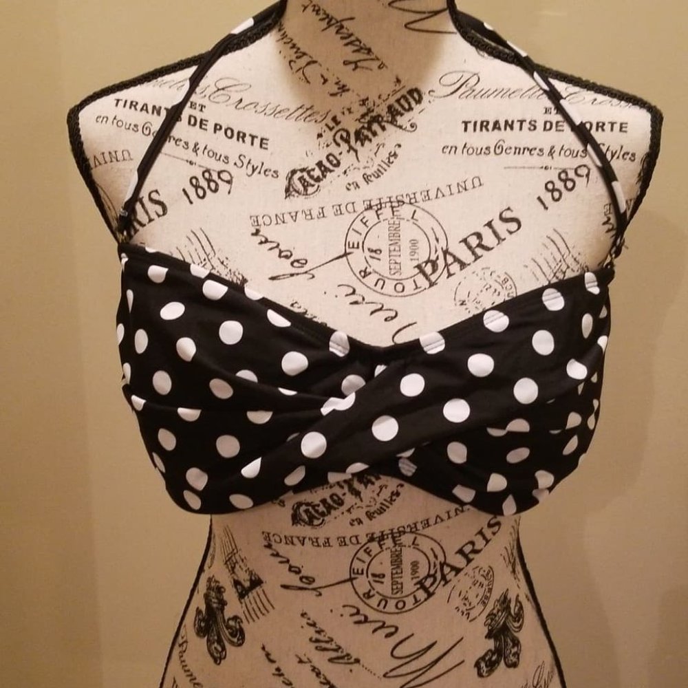Mossimo XL Bikini Top